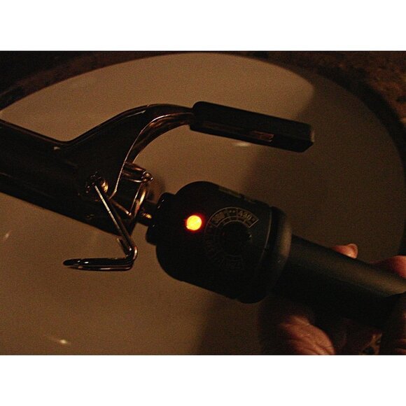 Hot Tools Professional 24K Gold Curling Iron 1” Variable Heat Settings 1181 NWOT - Picture 11 of 12